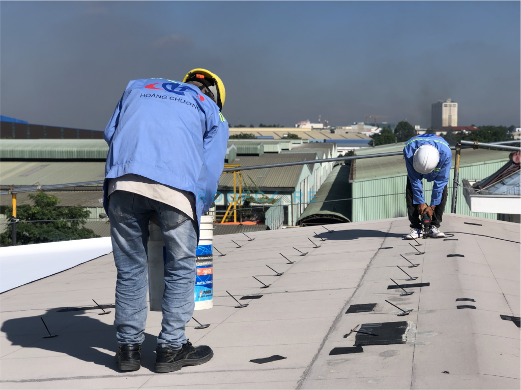 retrofit-for-metal-roof-at-Framas-factory