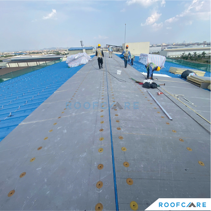 cai-tao-nang-cap-mai-ton-nha-may-cong-nghe