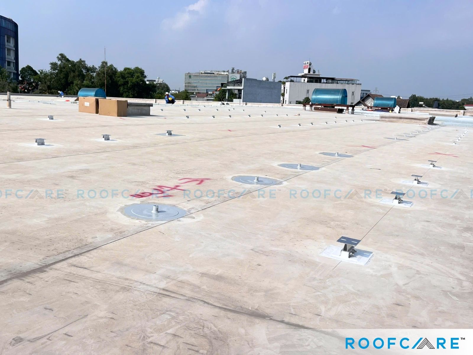 He chan de Roofcare Anchor Solar